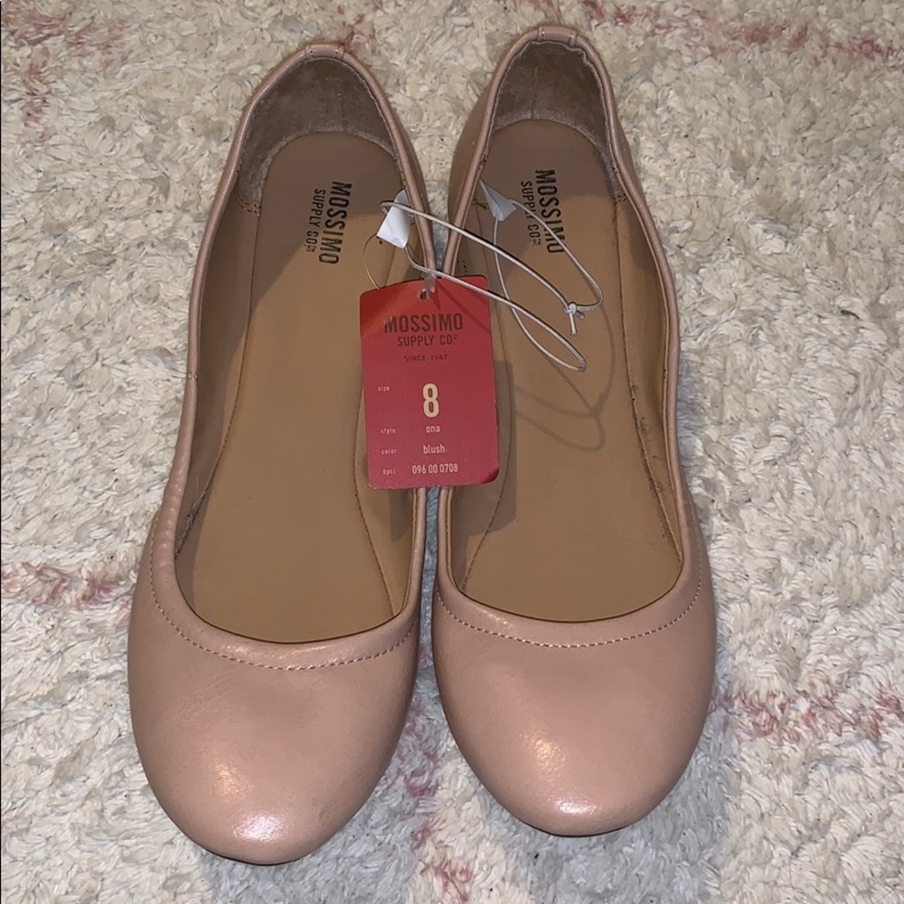 Blush flats